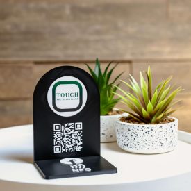 QR-kódos asztali tábla Fekete - Fehér