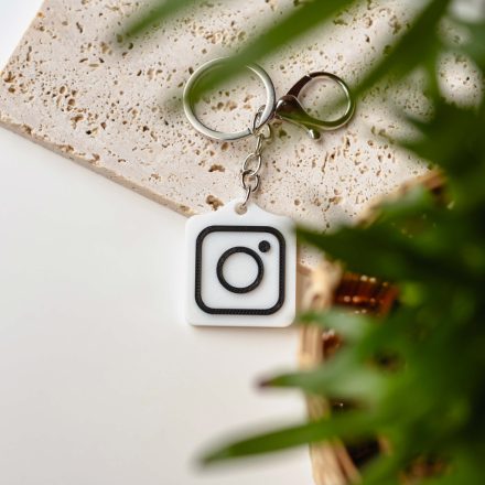 Instagram NFC kulcstartó Fehér - Fekete