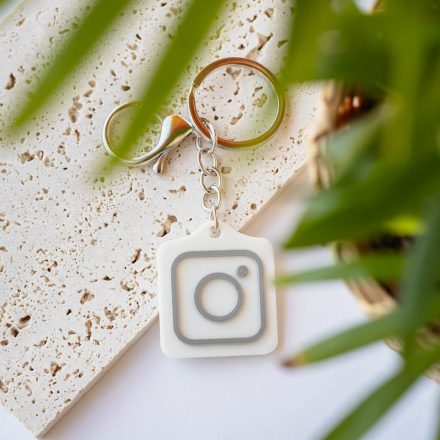 Instagram NFC kulcstartó Fehér - Szürke