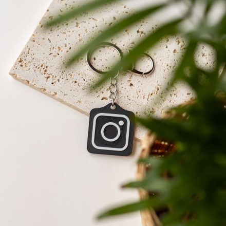 Instagram NFC kulcstartó Fekete - Fehér